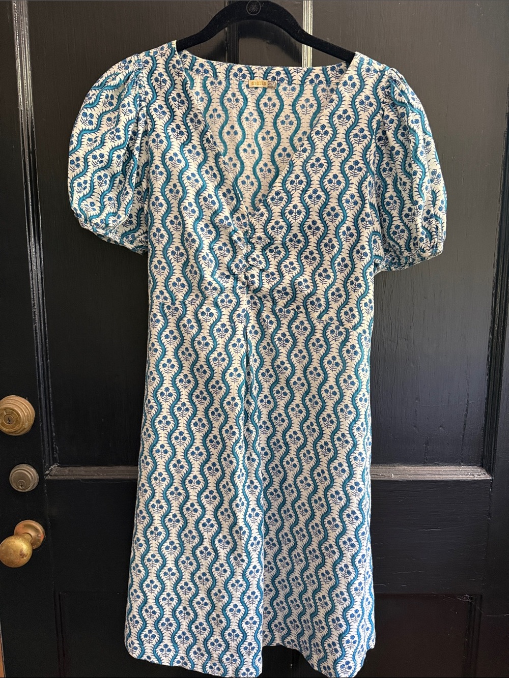 Matta Teal and White Printed Puff-Sleeve Dress. Side zip. Knee length